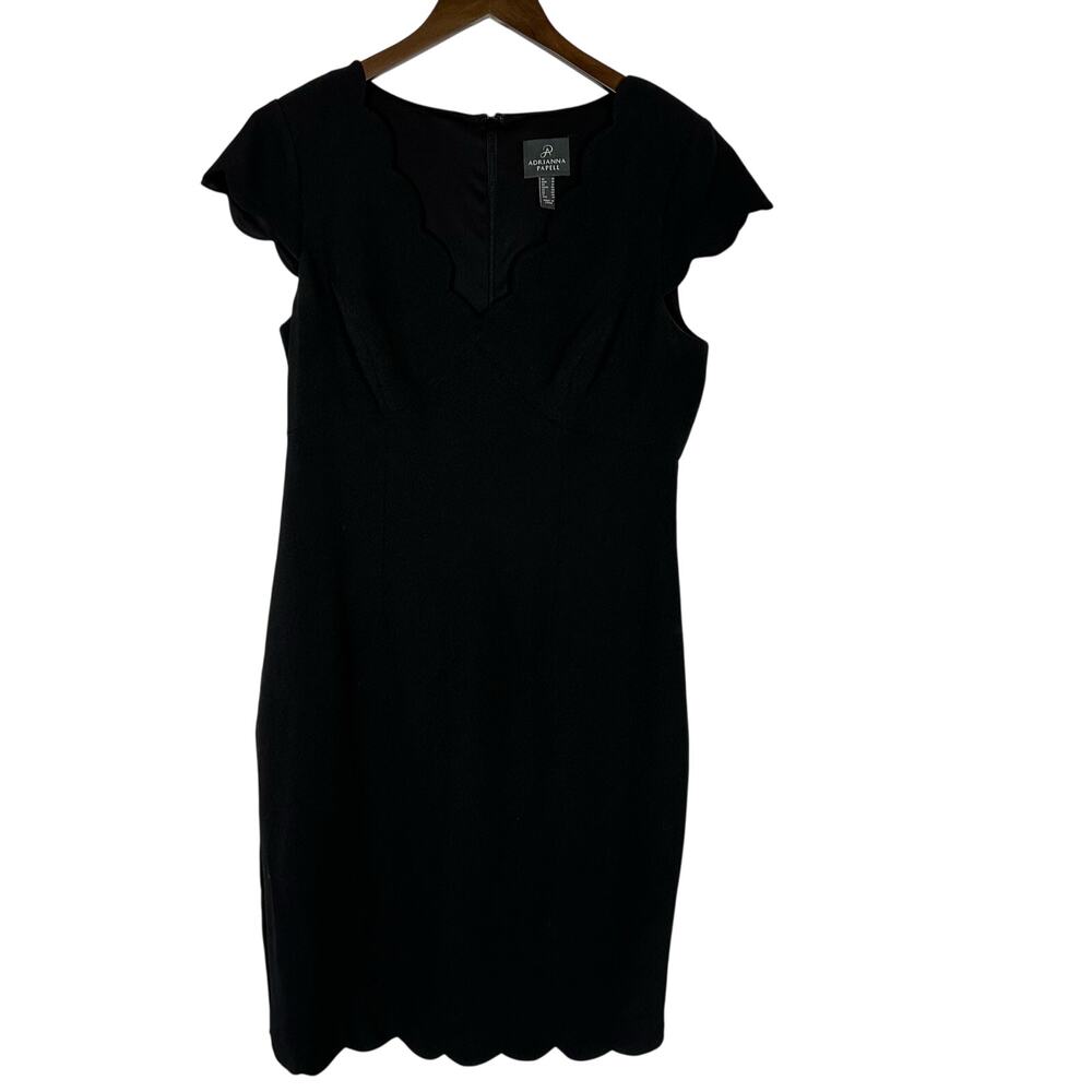 Adrianna Papell Scalloped Detail Sheath Dress Black Sz 10 LBD Little Black Dress